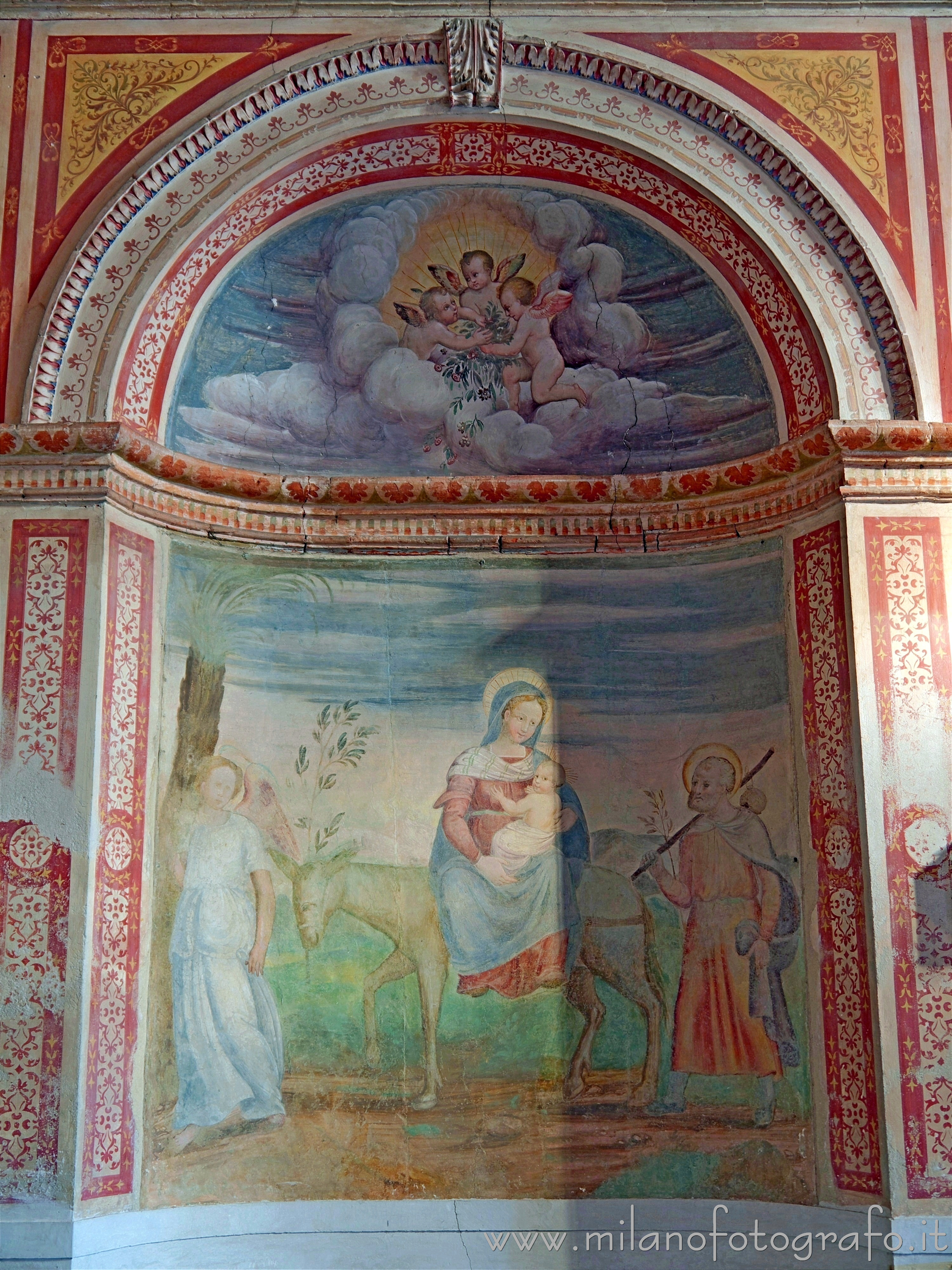 Vimodrone (Milano) - Affresco della fuga in Egitto nella Chiesa di Santa Maria Nova al Pilastrello